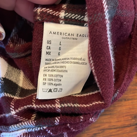 American Eagle Men's Super Soft Flannel Shirt Burgundy and Grey Plaid - Picture 7 of 8
